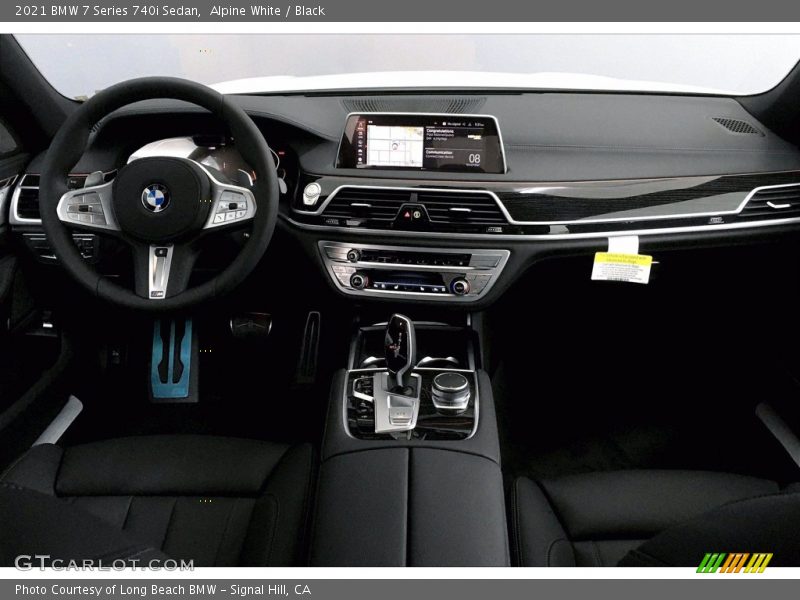 Alpine White / Black 2021 BMW 7 Series 740i Sedan