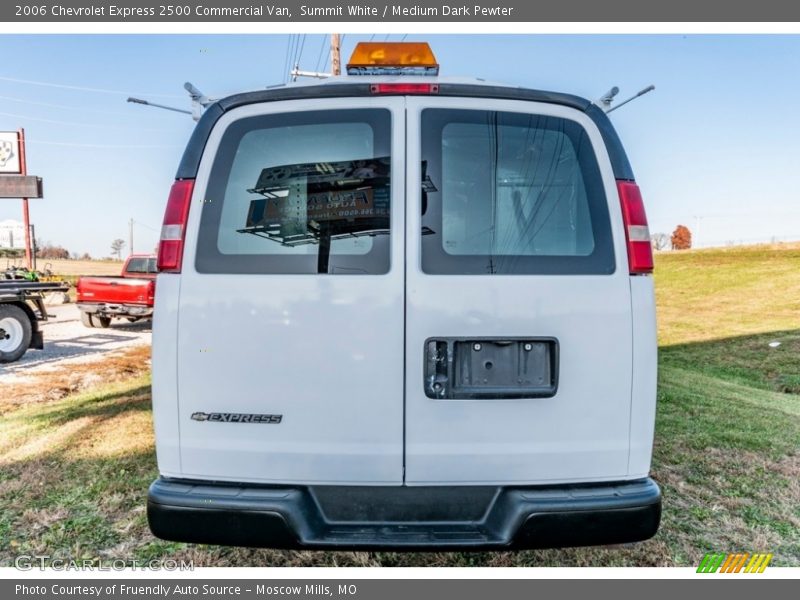 Summit White / Medium Dark Pewter 2006 Chevrolet Express 2500 Commercial Van