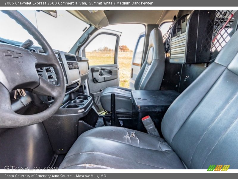 Summit White / Medium Dark Pewter 2006 Chevrolet Express 2500 Commercial Van