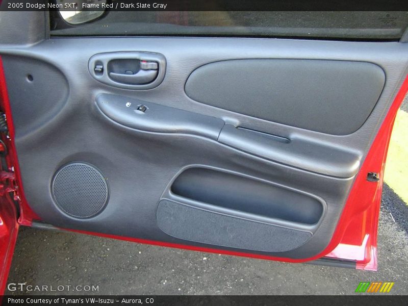 Flame Red / Dark Slate Gray 2005 Dodge Neon SXT