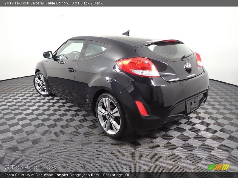 Ultra Black / Black 2017 Hyundai Veloster Value Edition