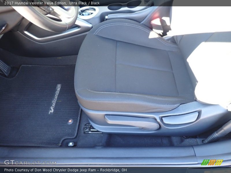 Ultra Black / Black 2017 Hyundai Veloster Value Edition