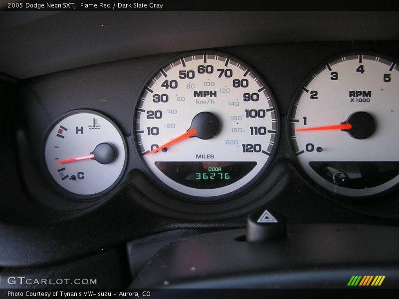 Flame Red / Dark Slate Gray 2005 Dodge Neon SXT