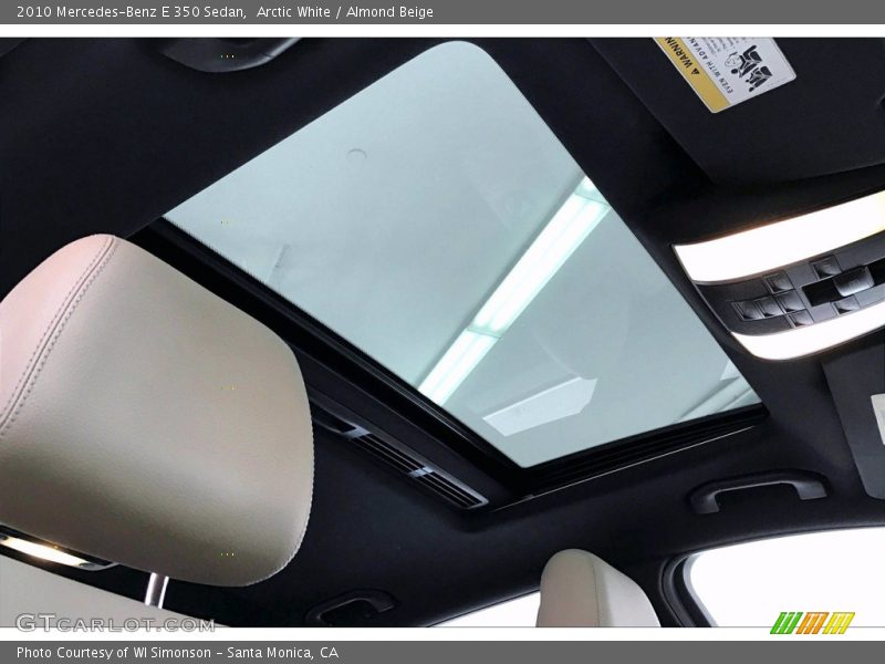 Arctic White / Almond Beige 2010 Mercedes-Benz E 350 Sedan