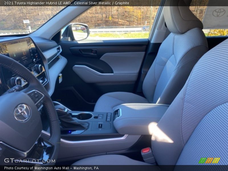 Celestial Silver Metallic / Graphite 2021 Toyota Highlander Hybrid LE AWD