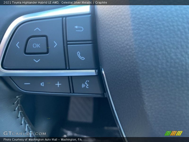 Celestial Silver Metallic / Graphite 2021 Toyota Highlander Hybrid LE AWD