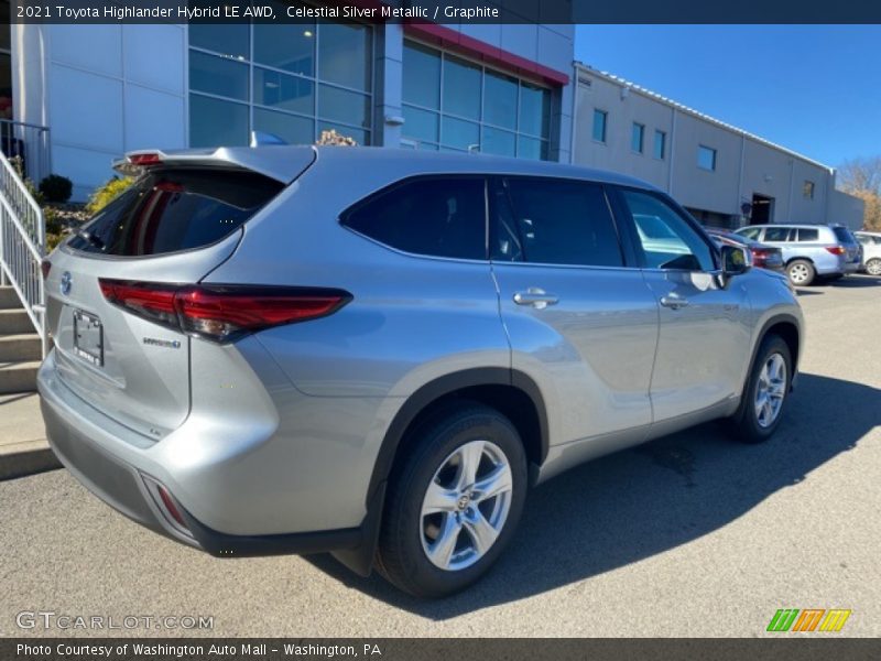 Celestial Silver Metallic / Graphite 2021 Toyota Highlander Hybrid LE AWD