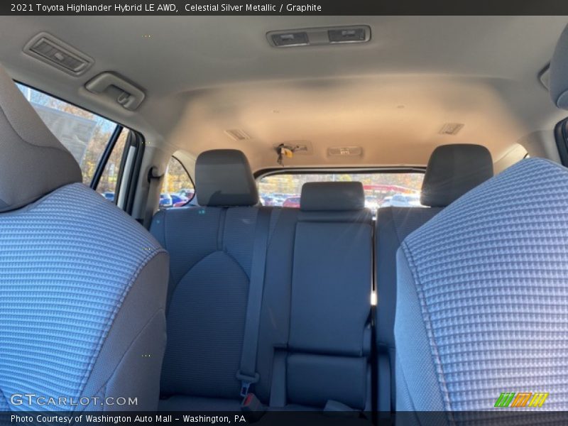Celestial Silver Metallic / Graphite 2021 Toyota Highlander Hybrid LE AWD