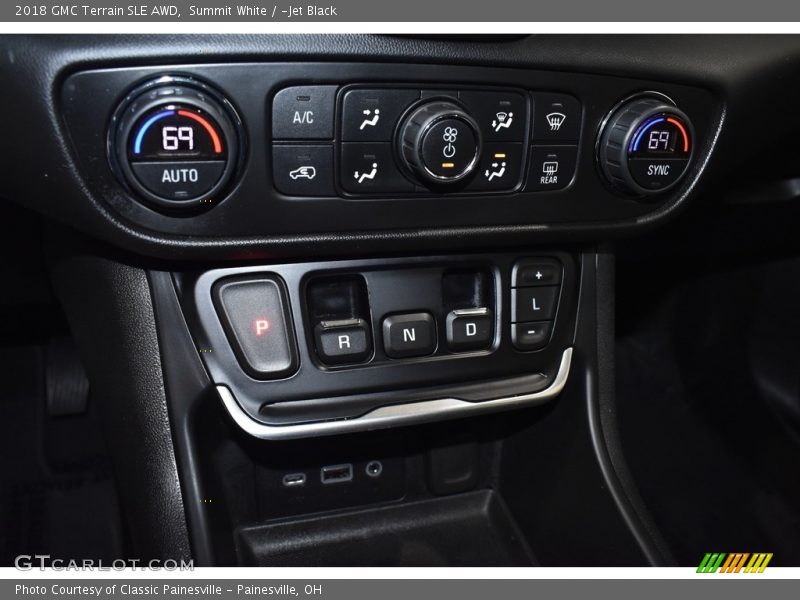 Summit White / ­Jet Black 2018 GMC Terrain SLE AWD