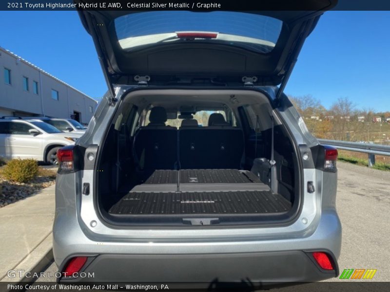 Celestial Silver Metallic / Graphite 2021 Toyota Highlander Hybrid LE AWD