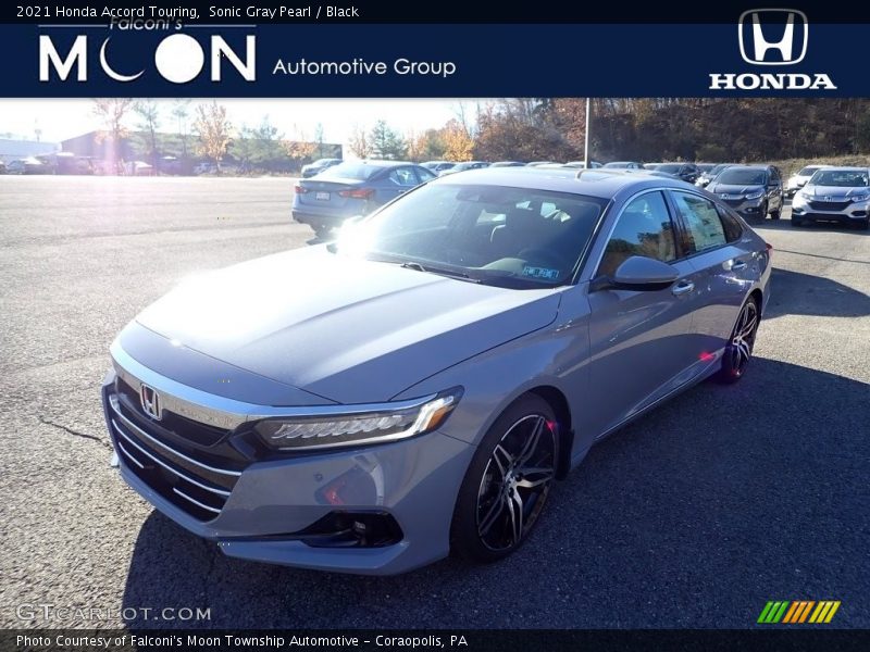 Sonic Gray Pearl / Black 2021 Honda Accord Touring