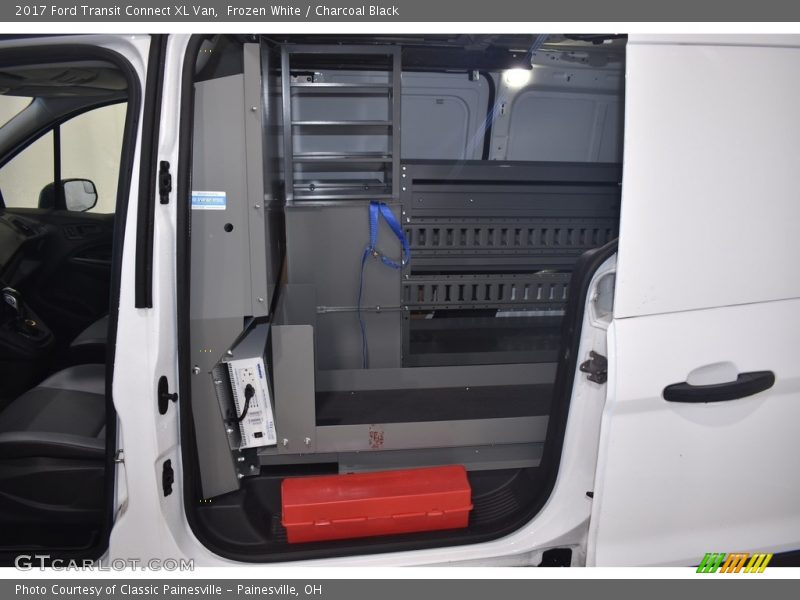 Frozen White / Charcoal Black 2017 Ford Transit Connect XL Van