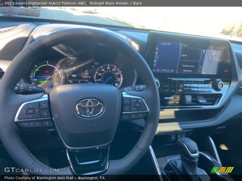 Dashboard of 2021 Highlander Hybrid Platinum AWD