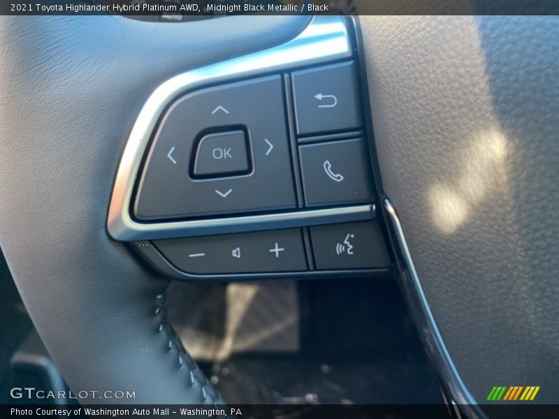  2021 Highlander Hybrid Platinum AWD Steering Wheel