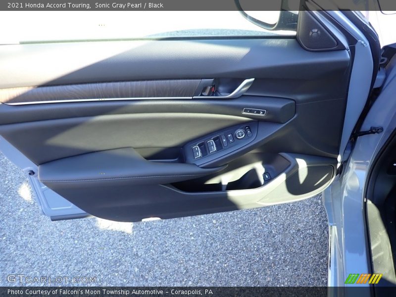 Door Panel of 2021 Accord Touring
