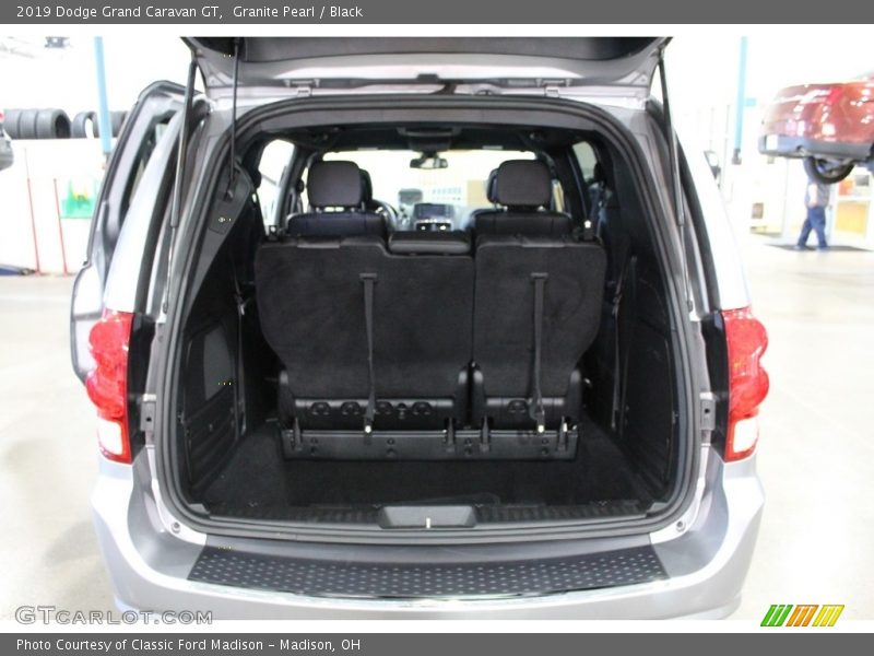 Granite Pearl / Black 2019 Dodge Grand Caravan GT