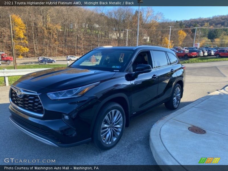 Midnight Black Metallic / Black 2021 Toyota Highlander Hybrid Platinum AWD