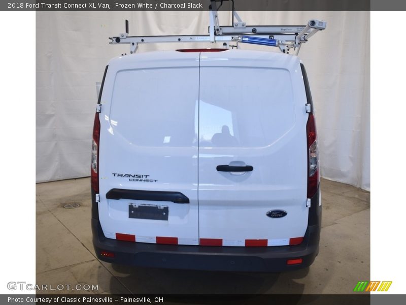 Frozen White / Charcoal Black 2018 Ford Transit Connect XL Van
