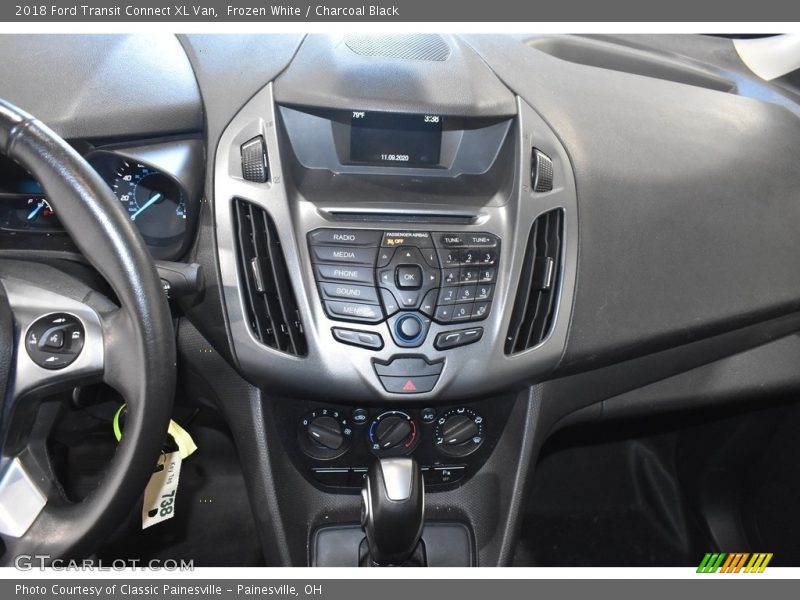 Frozen White / Charcoal Black 2018 Ford Transit Connect XL Van