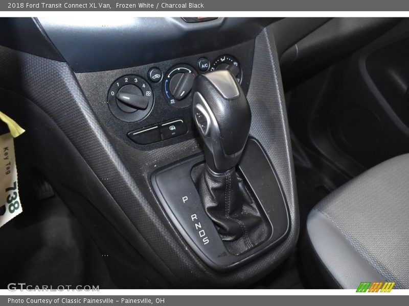 Frozen White / Charcoal Black 2018 Ford Transit Connect XL Van
