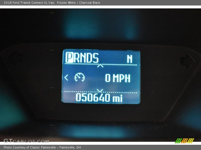 Frozen White / Charcoal Black 2018 Ford Transit Connect XL Van