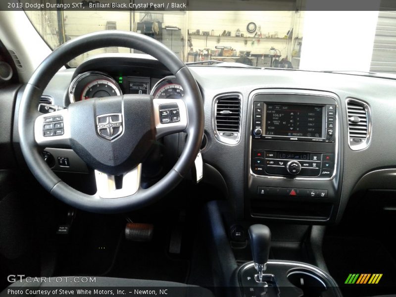 Brilliant Black Crystal Pearl / Black 2013 Dodge Durango SXT