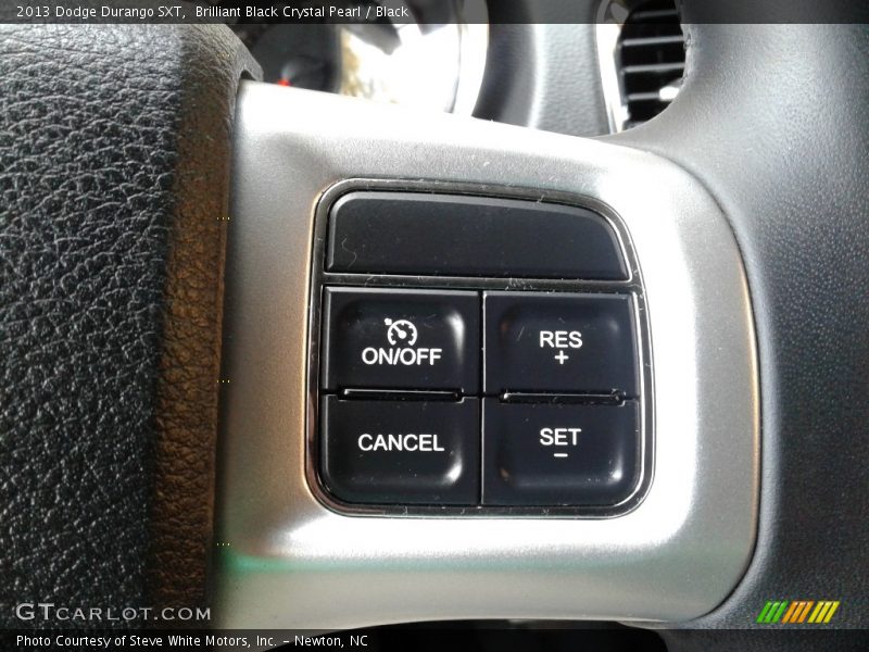 Brilliant Black Crystal Pearl / Black 2013 Dodge Durango SXT