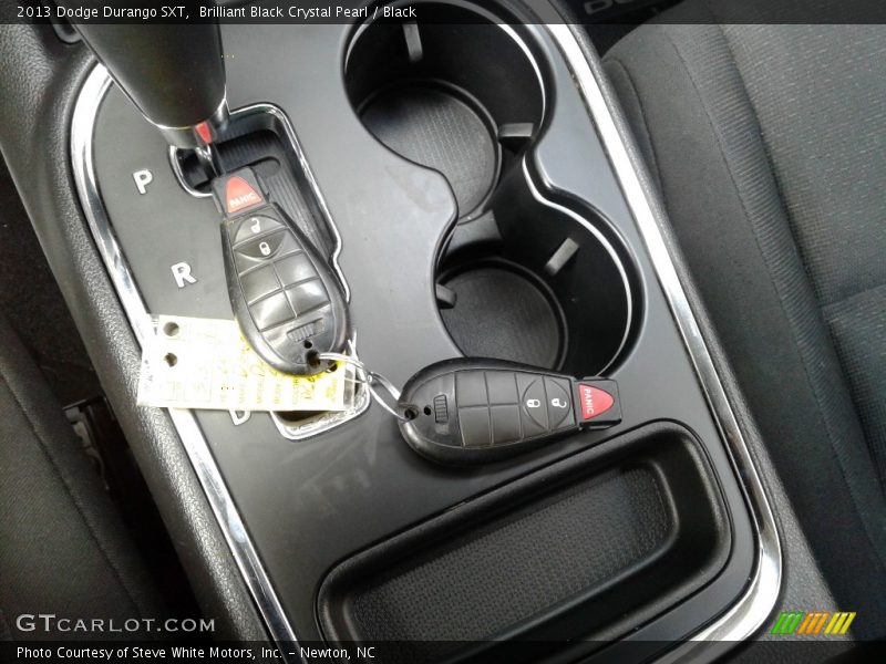 Brilliant Black Crystal Pearl / Black 2013 Dodge Durango SXT