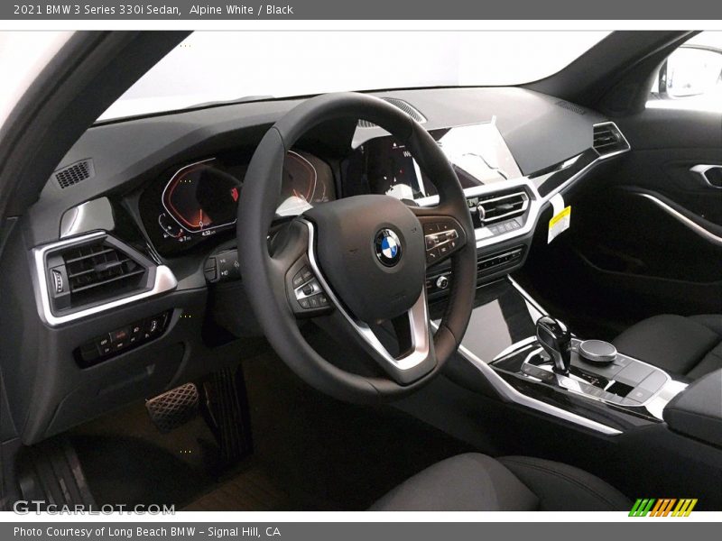 Alpine White / Black 2021 BMW 3 Series 330i Sedan