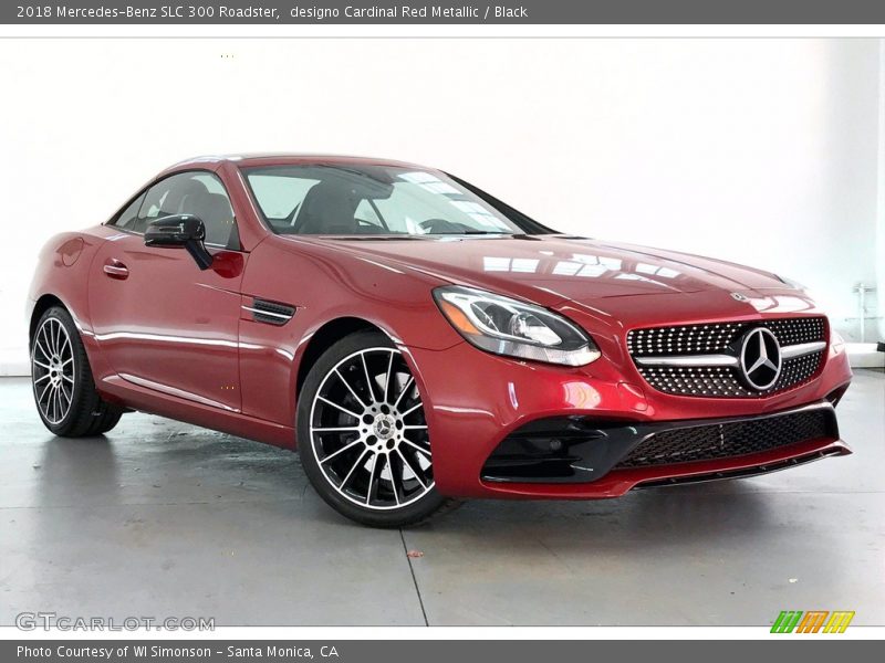 Front 3/4 View of 2018 SLC 300 Roadster