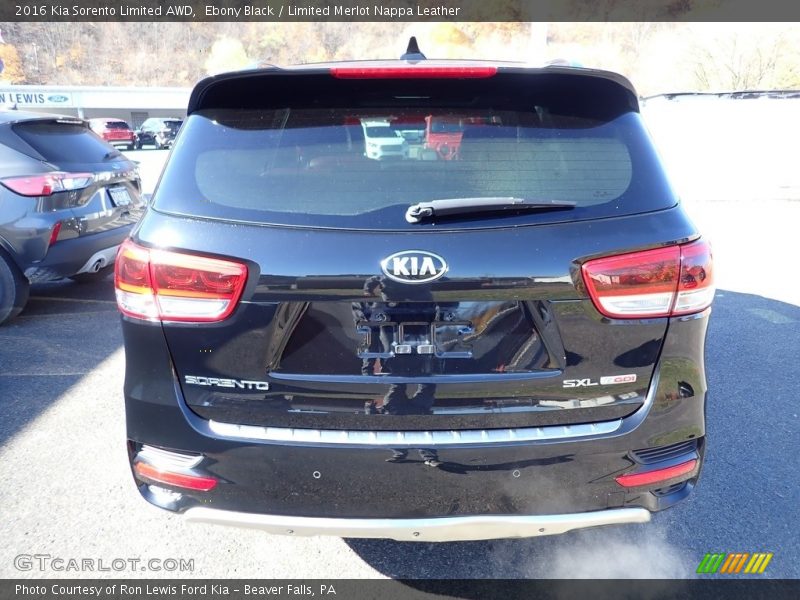 Ebony Black / Limited Merlot Nappa Leather 2016 Kia Sorento Limited AWD