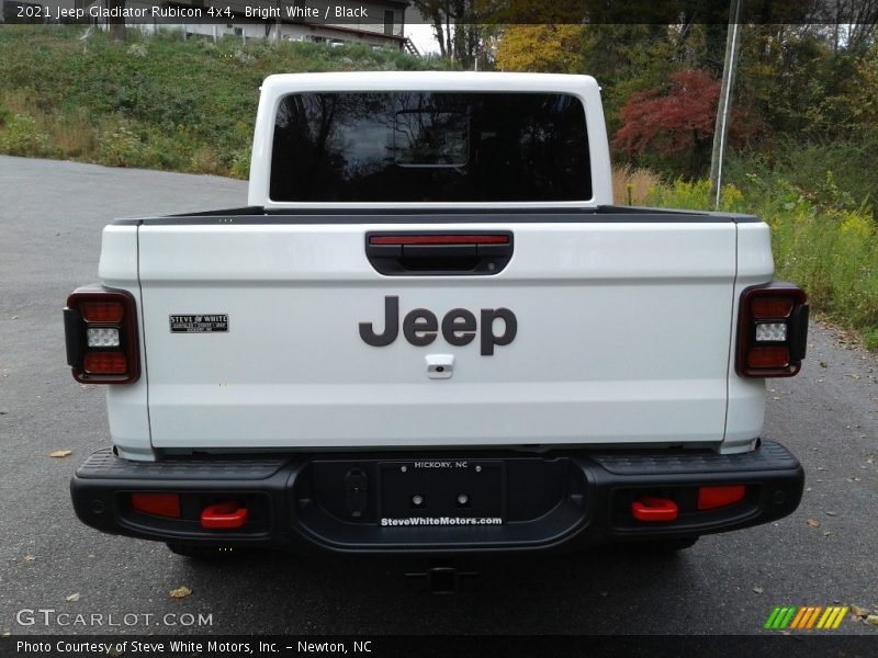 Bright White / Black 2021 Jeep Gladiator Rubicon 4x4