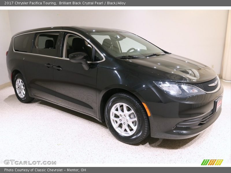 Brilliant Black Crystal Pearl / Black/Alloy 2017 Chrysler Pacifica Touring