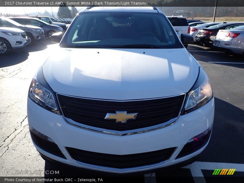 Summit White / Dark Titanium/Light Titanium 2017 Chevrolet Traverse LS AWD