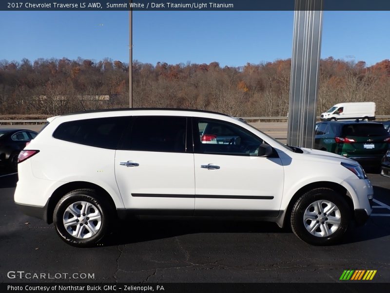  2017 Traverse LS AWD Summit White