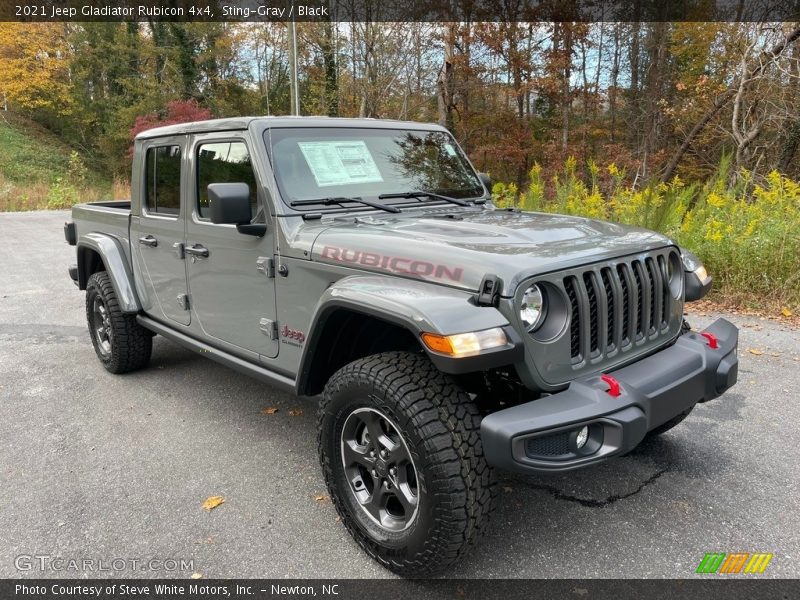 Front 3/4 View of 2021 Gladiator Rubicon 4x4