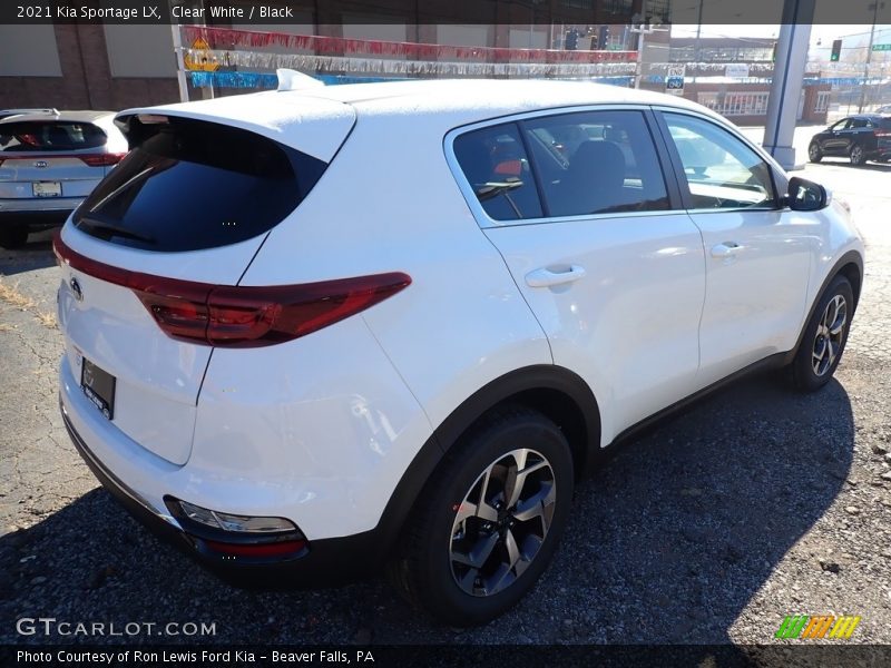 Clear White / Black 2021 Kia Sportage LX