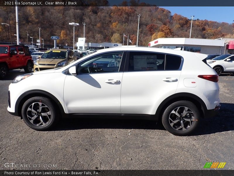 Clear White / Black 2021 Kia Sportage LX