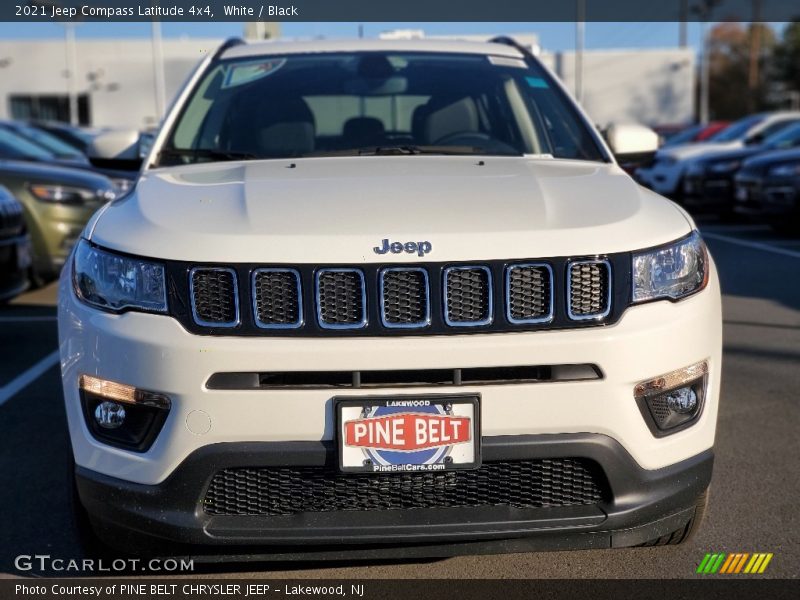 White / Black 2021 Jeep Compass Latitude 4x4