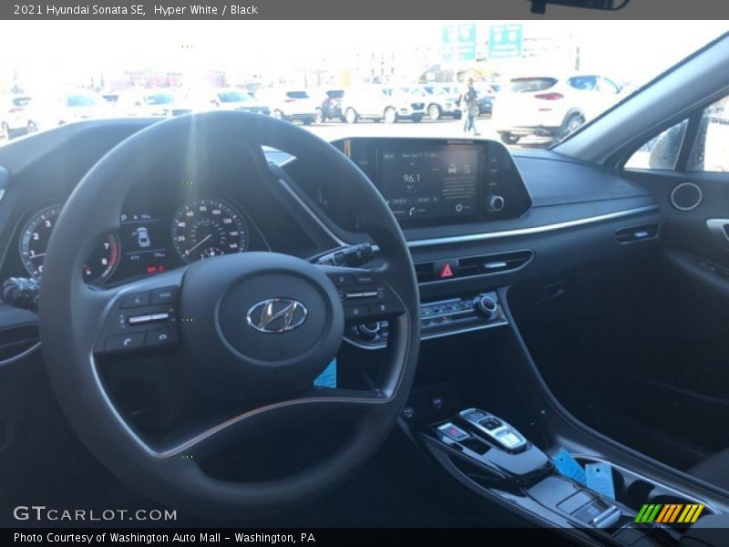 Hyper White / Black 2021 Hyundai Sonata SE