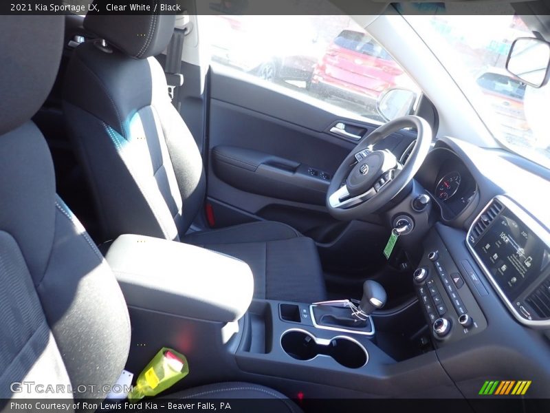 Clear White / Black 2021 Kia Sportage LX