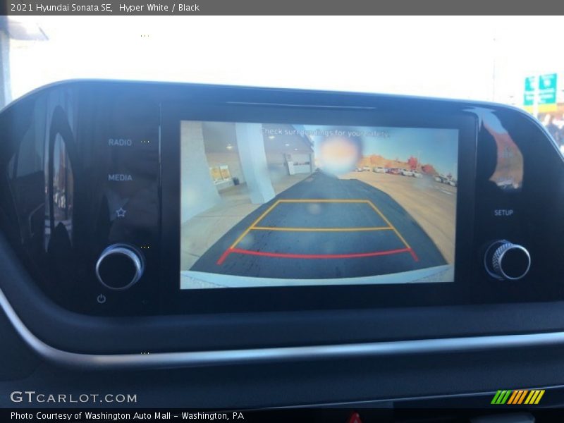 Hyper White / Black 2021 Hyundai Sonata SE
