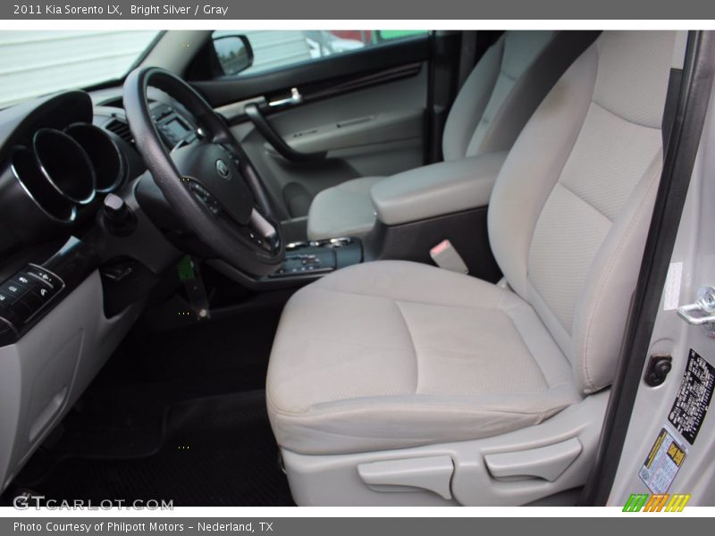 Bright Silver / Gray 2011 Kia Sorento LX