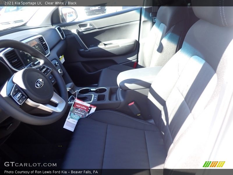 Clear White / Black 2021 Kia Sportage LX