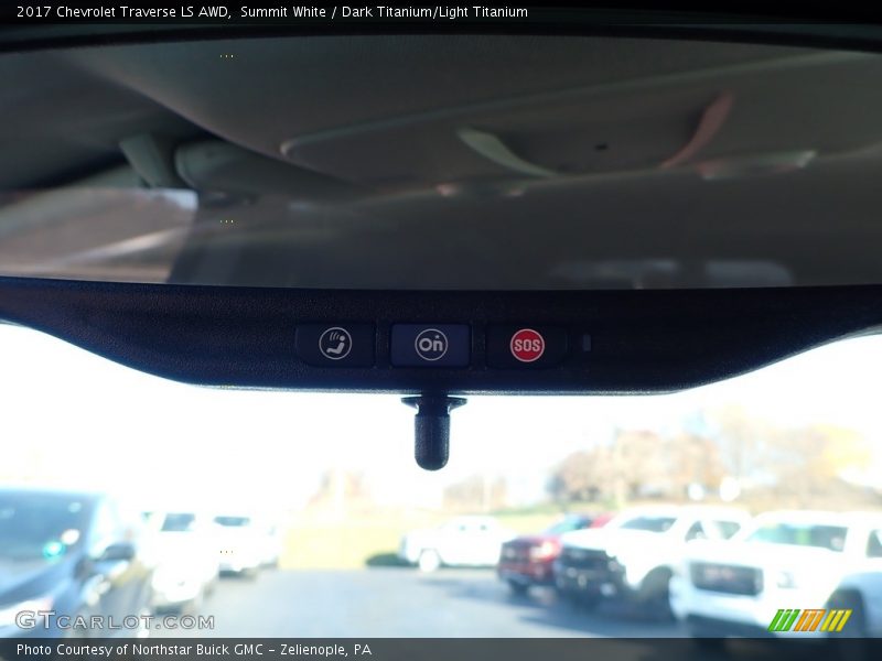 Summit White / Dark Titanium/Light Titanium 2017 Chevrolet Traverse LS AWD