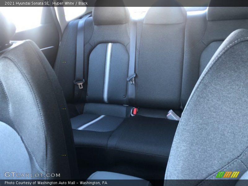 Hyper White / Black 2021 Hyundai Sonata SE