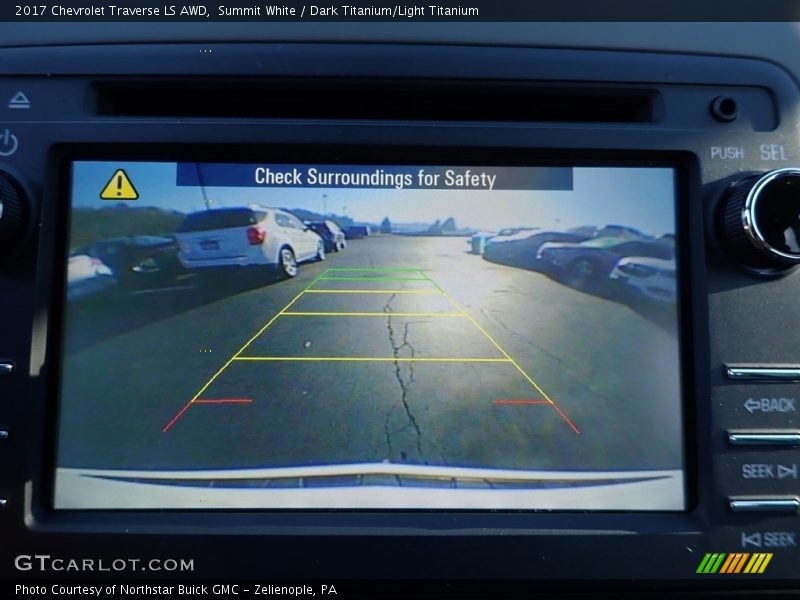 Summit White / Dark Titanium/Light Titanium 2017 Chevrolet Traverse LS AWD