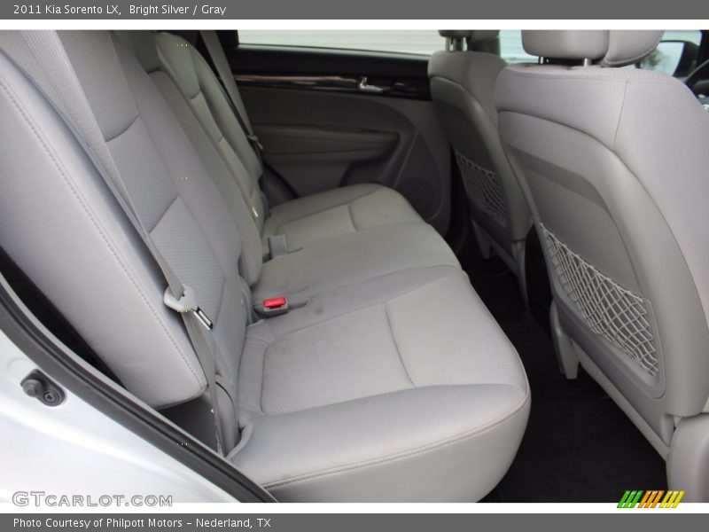 Bright Silver / Gray 2011 Kia Sorento LX