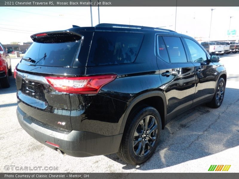 Mosaic Black Metallic / Jet Black 2021 Chevrolet Traverse RS