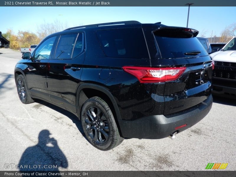 Mosaic Black Metallic / Jet Black 2021 Chevrolet Traverse RS